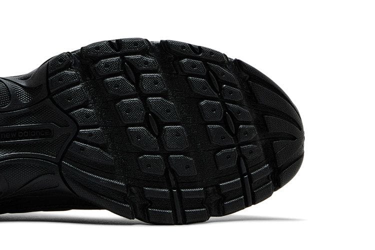 New Balance 740v2 Black Cement