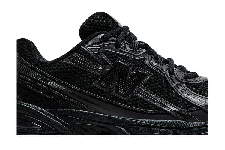 New Balance 740v2 Black Cement