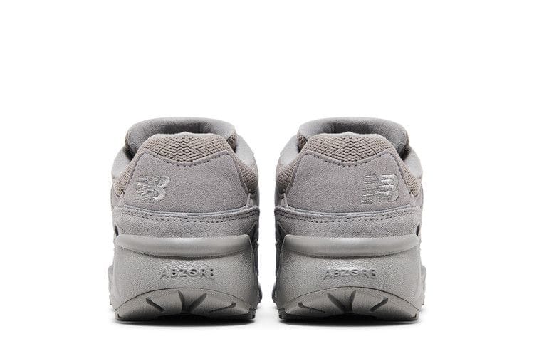 New Balance 850 Grey