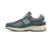 New Balance 2002R New Spruce Magnet