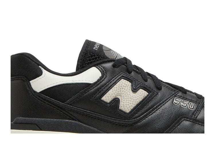 New Balance 550 Panda