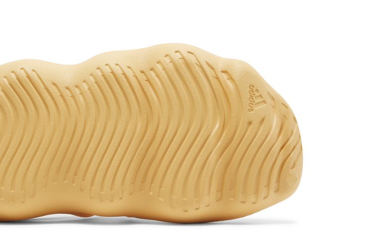 Yeezy 450 Slide Cream
