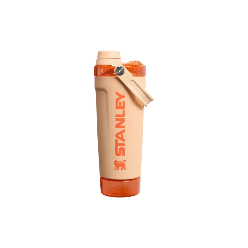 Stanley The Vitalize™ Shaker Bottle 20 OZ Orange Sherbet