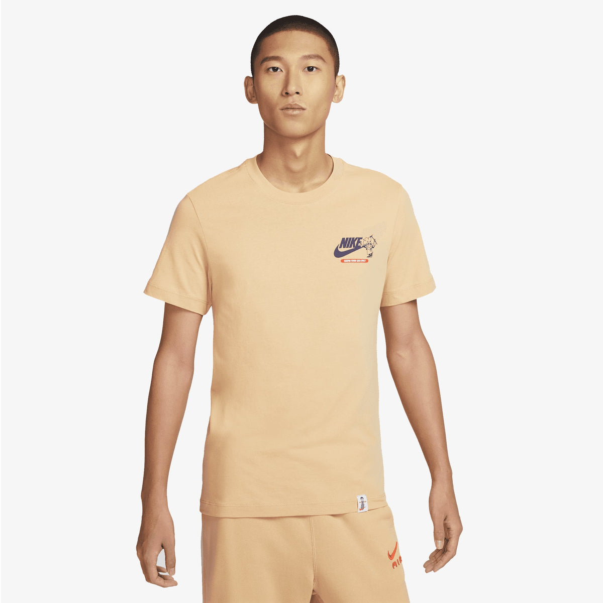 NIKE SPORTSWEAR CLUB { BROWN