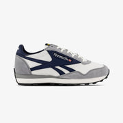 Reebok AZTEC II { GREY 3/CHALK/VECTOR NAVY