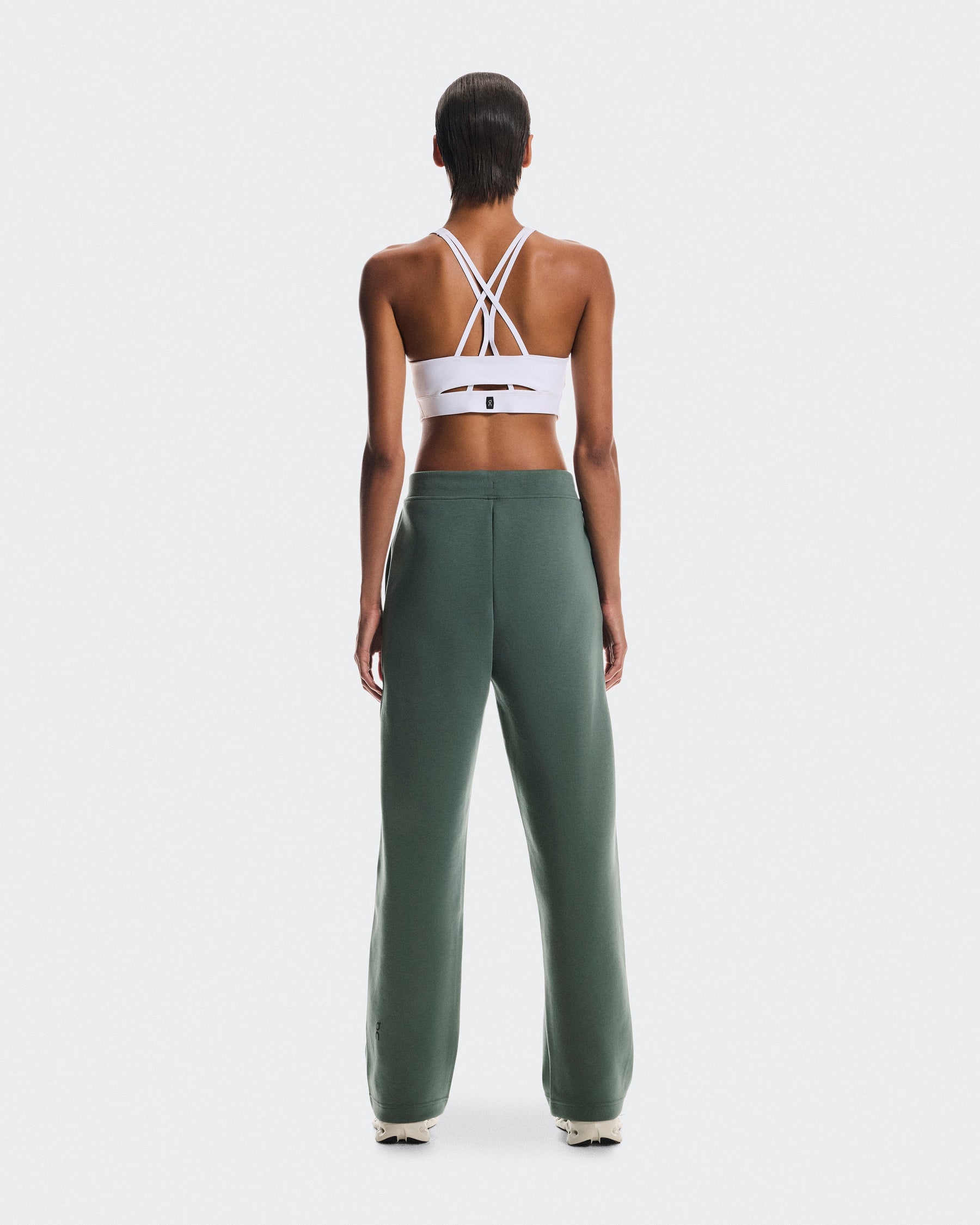 On Focus Tech Sweatpants Olive (Women'S) (Women's)