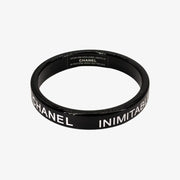 JW782 - CHANEL Black Acrylic Rouge Coco Shine Bracelet