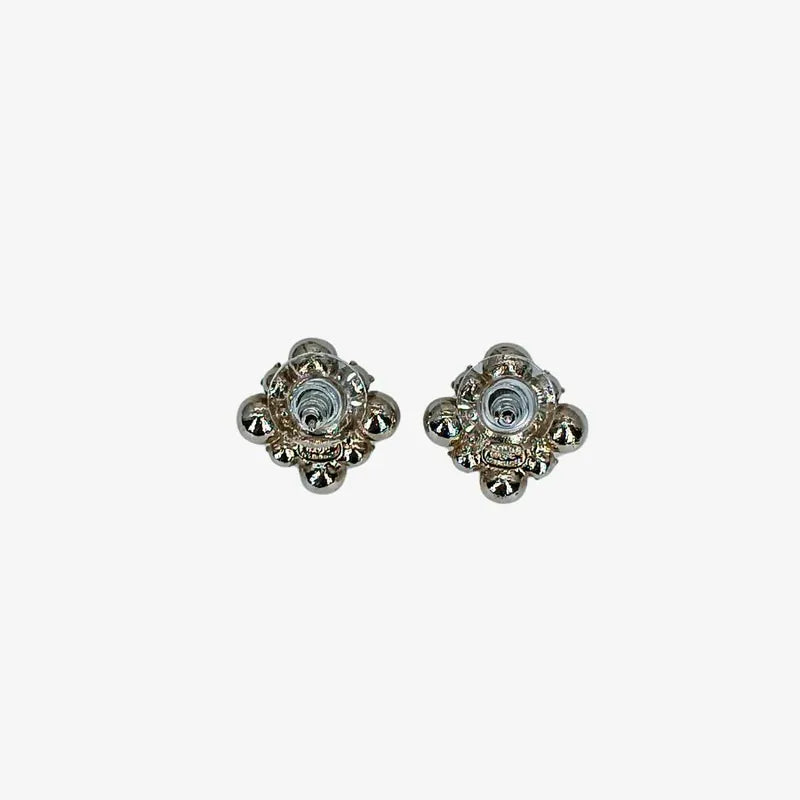 JW812 - CHANEL Floral Rhinestone Earrings