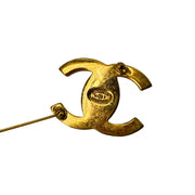 JY009 - CHANEL Vintage CC Logo Gold Brooch