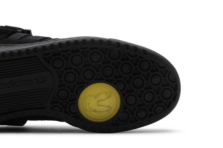 Bad Bunny x Forum Buckle Low Back To School