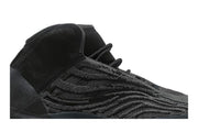 Yeezy Quantum Onyx