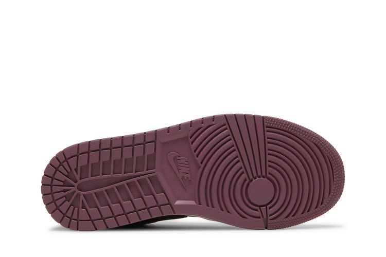 Wmns Air Jordan 1 Low Se Light Purple