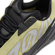 Yeezy Boost 700 Mnvn Resin