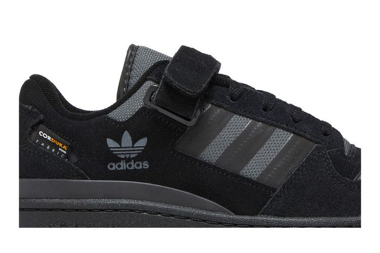 Forum Low Black Grey