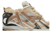 Balenciaga Wmns Runner Sneaker 'Beige'