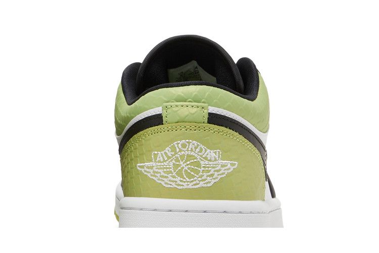 Jordan 1 Low Snakeskin Vivid Green W