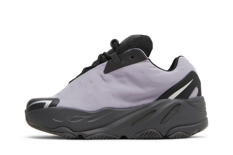 Yeezy Boost 700 Mnvn Geode