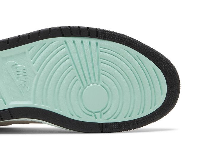 Air Jordan 1 High Zoom Comfort Fossil Stone