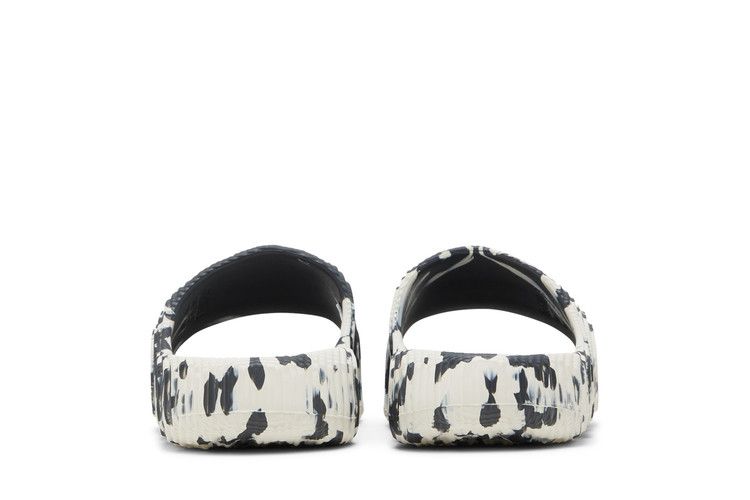 Adilette 22 Slides Carbon Aluminium