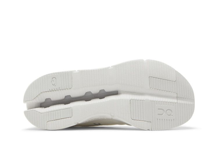 Wmns Cloudnova 'Triple White'