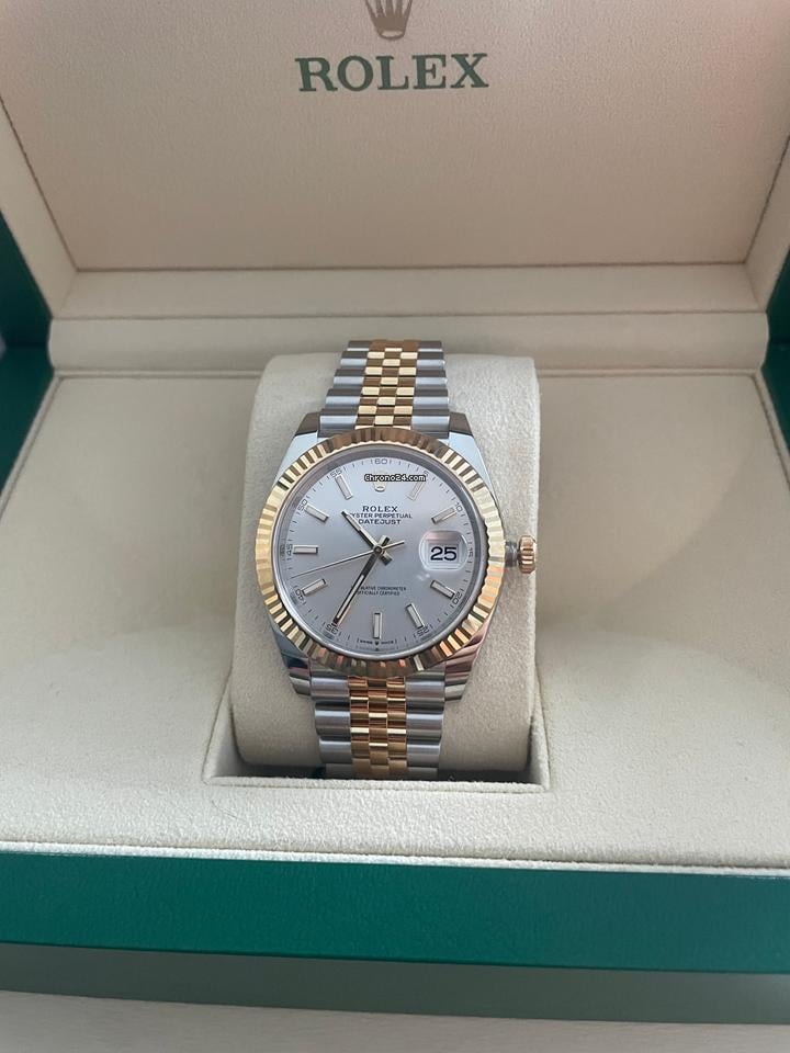 Rolex | Datejust | 126333 | Silver | 41 mm | Gold/Steel | Silver | Automatic