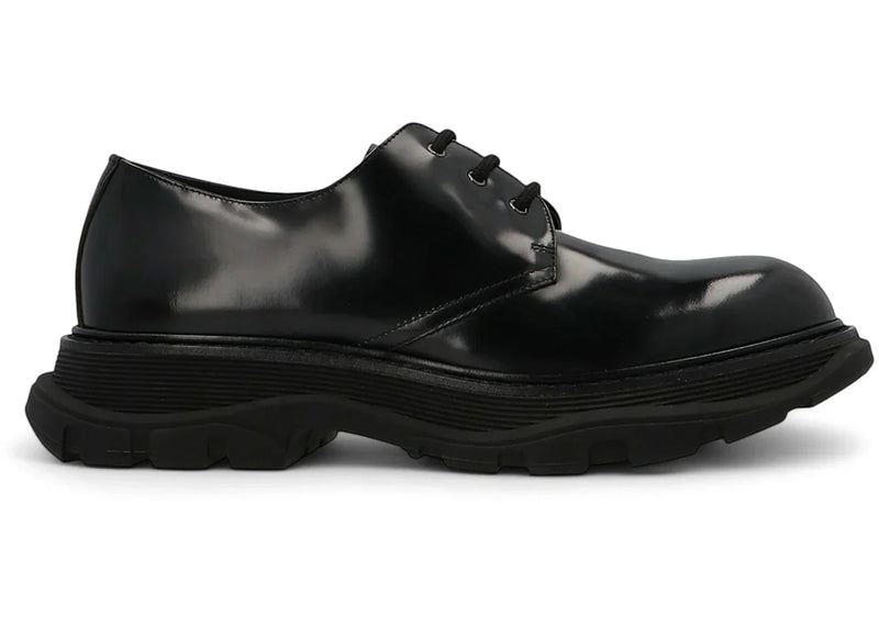 Alexander Mcqueen Wander Lace Up Black