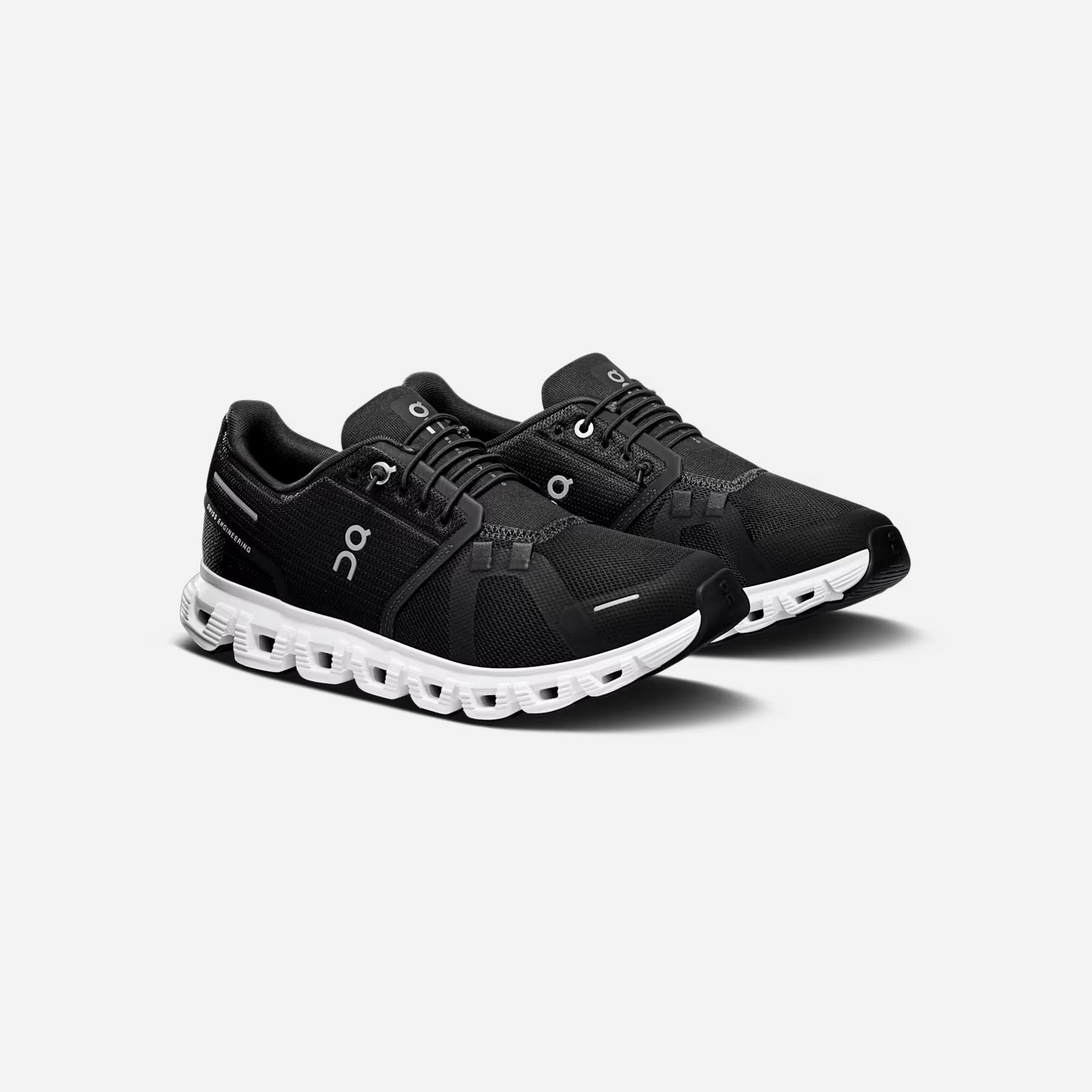 ON Running Cloud 6 Black White WMNS