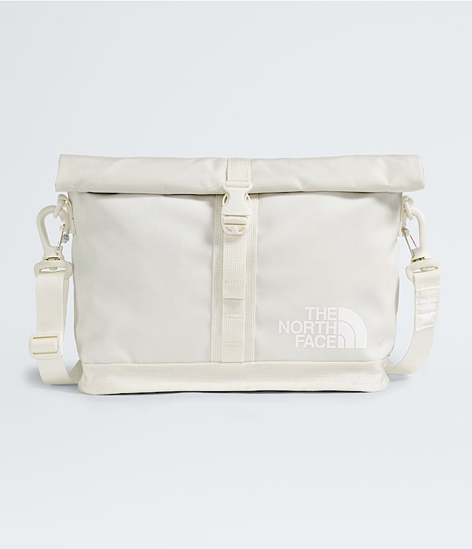 The North Face Base Camp Shoulder Bag White Dune/TNF White