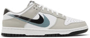 DUNK LOW SPRAY PAINT SWOOSH