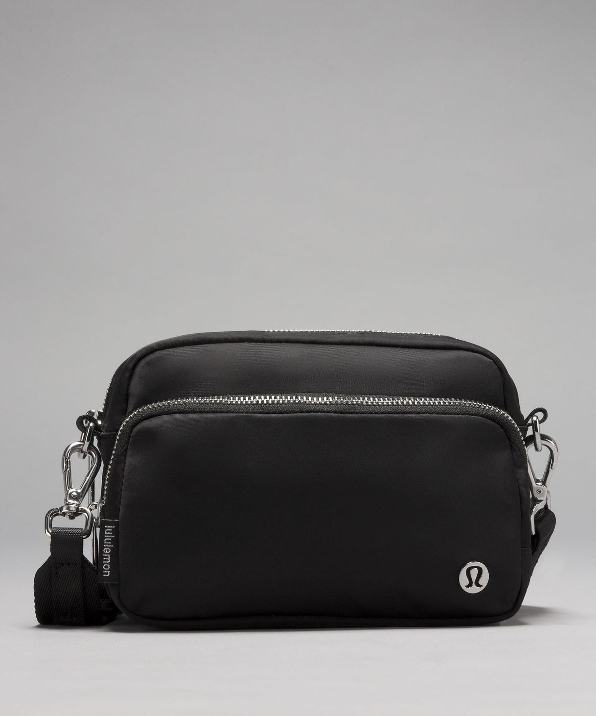 Lululemon Everywhere Crossbody Bag 2L *Metal Hardware