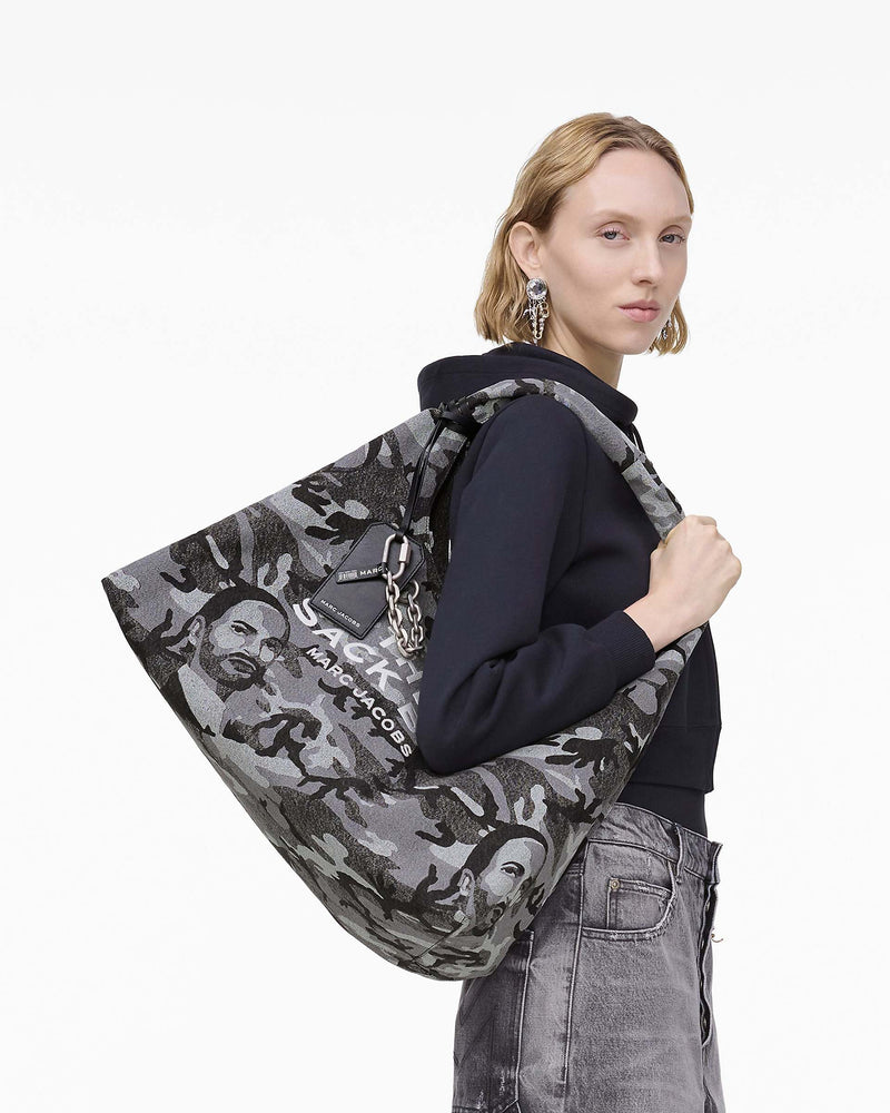 Marc Jacobs Marc Jacobs The Marc Camo Denim XL Sack Bag Grey Wash Grey Wash