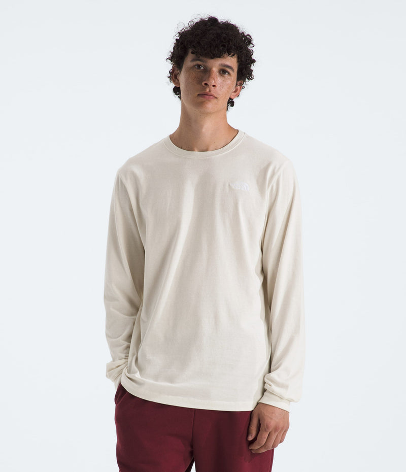 The North Face Men’s Evolution Simple Dome Regular Long-Sleeve Tee White Dune
