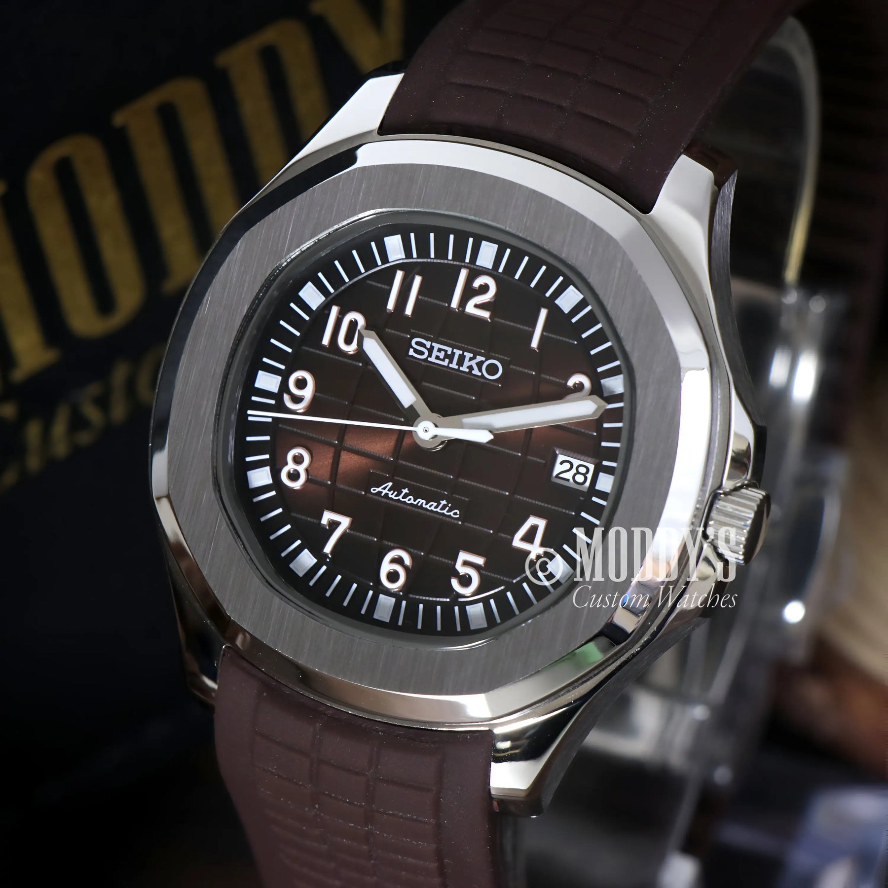 Seikonaut Brown