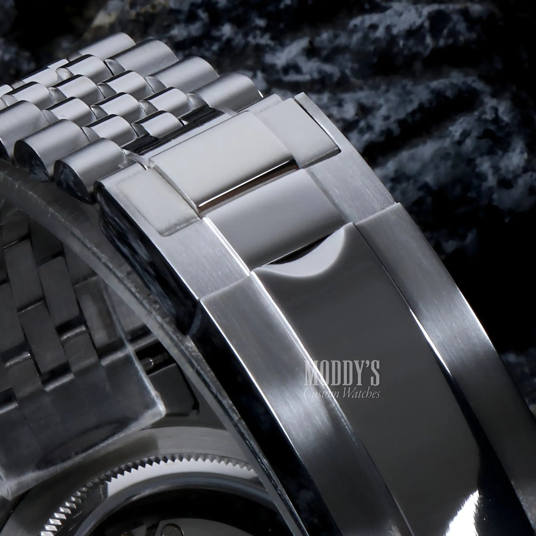 Seikojust Roman Silver
