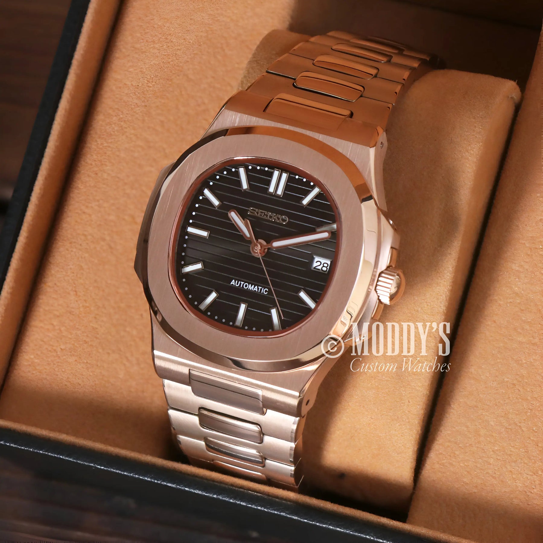 Nautiko Rose Gold Black