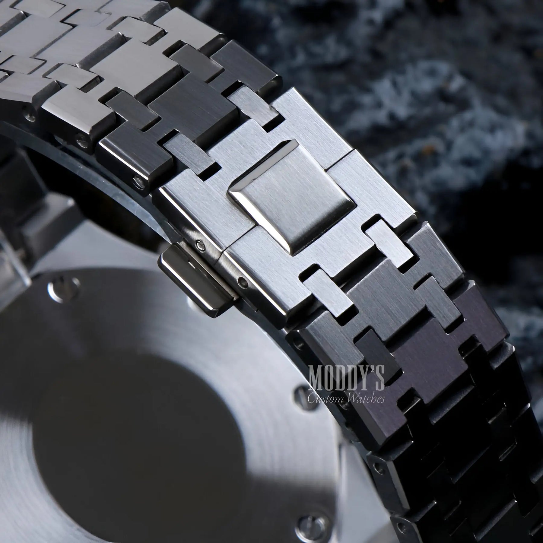 Royal Seikoak White