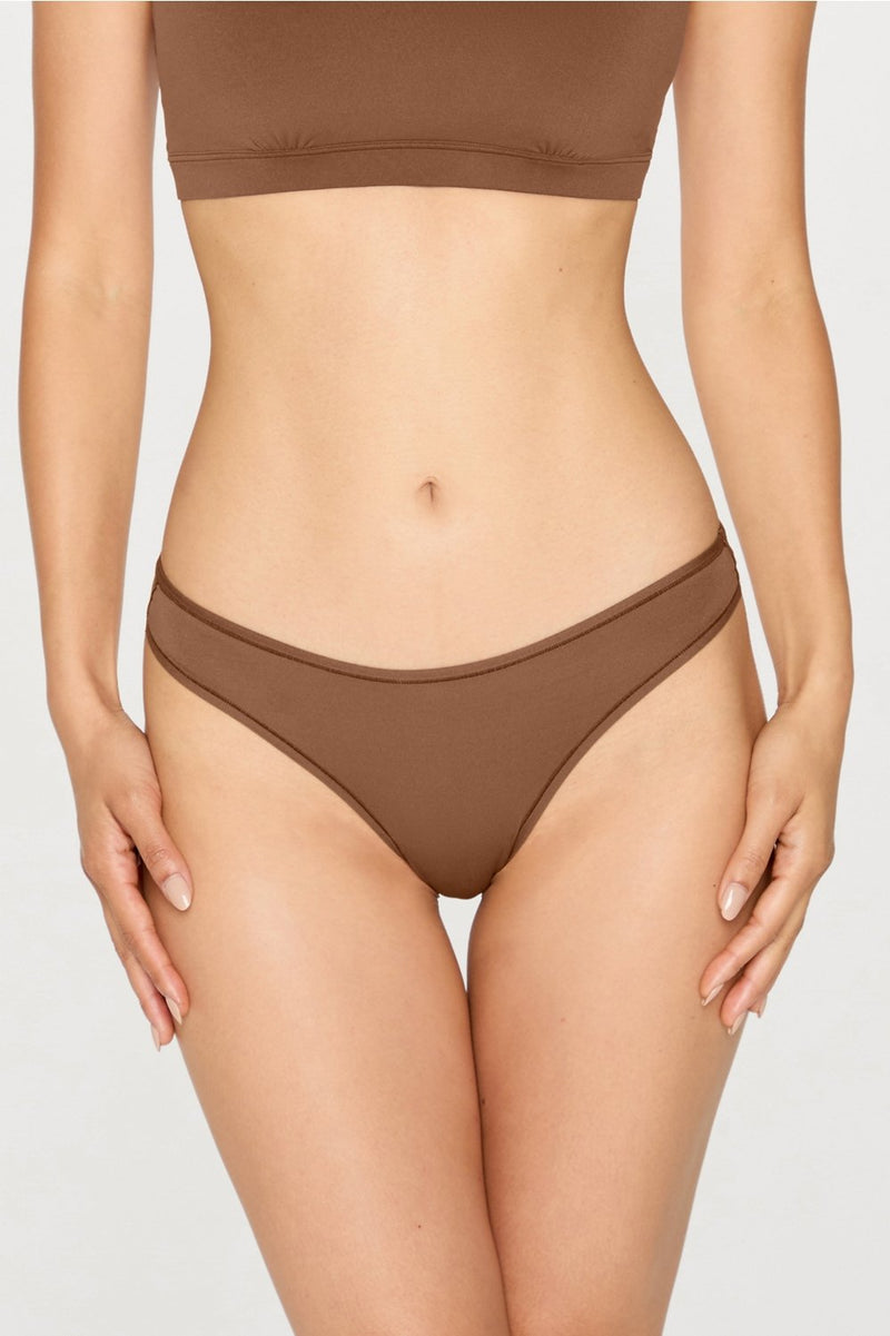 Fabletics Stretchy Fit Dipped Thong