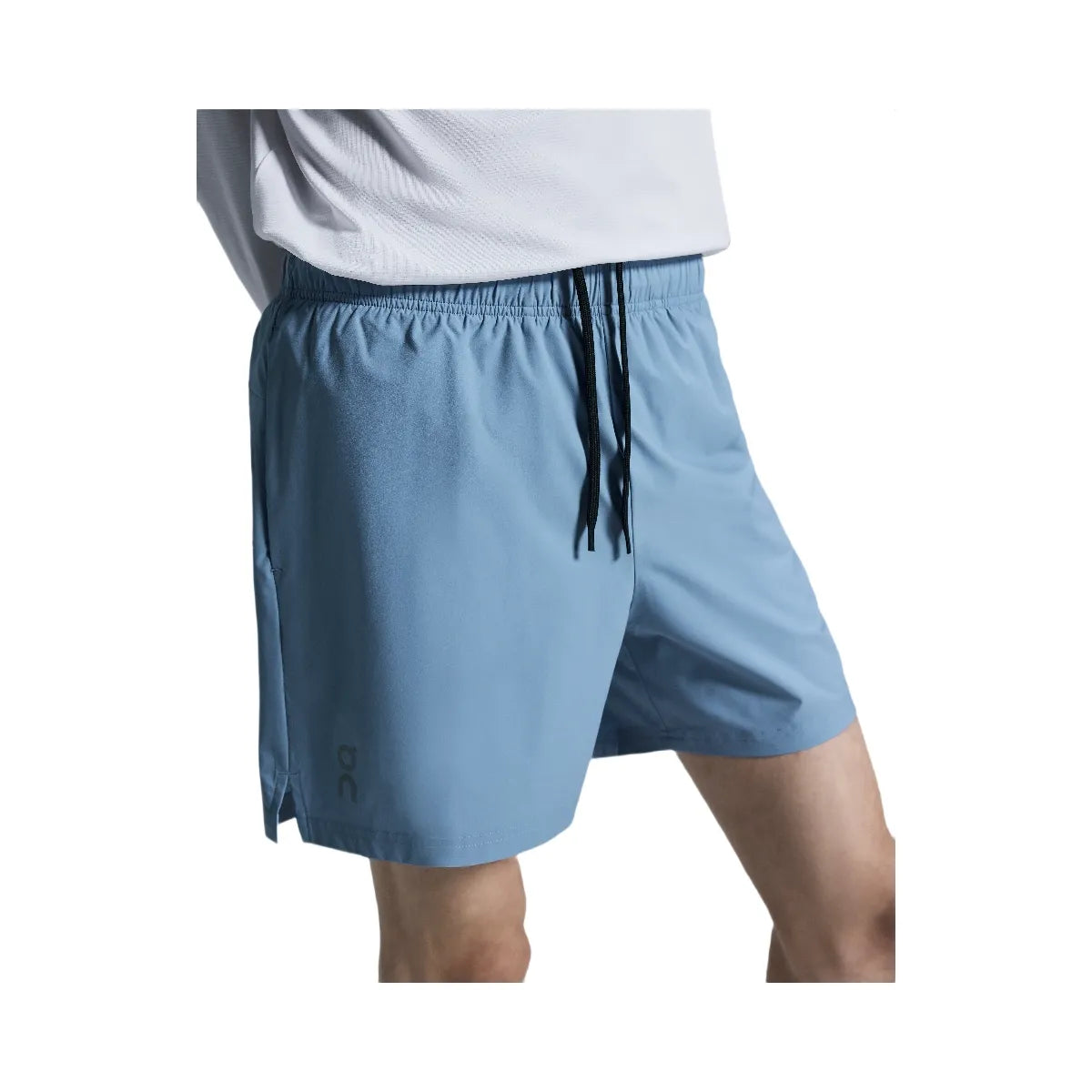 On 5" Core Shorts Chambray