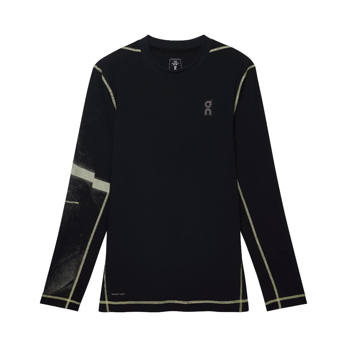 On Active Long-T Graphic Black