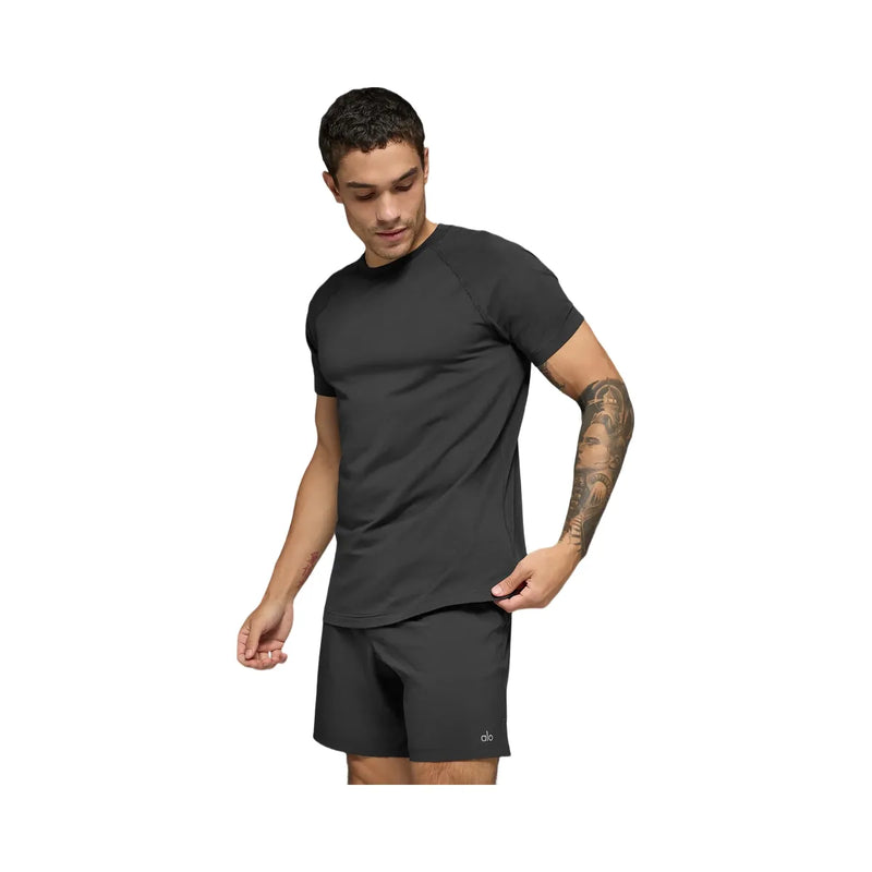 Alo Men's Vapor Crewneck Short Sleeve - Anthracite