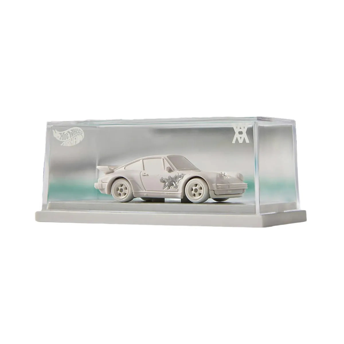 Hot Wheels x Daniel Arsham Eroded Porsche 930 and Rally Case