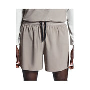 On 5" Performance Shorts Cinder