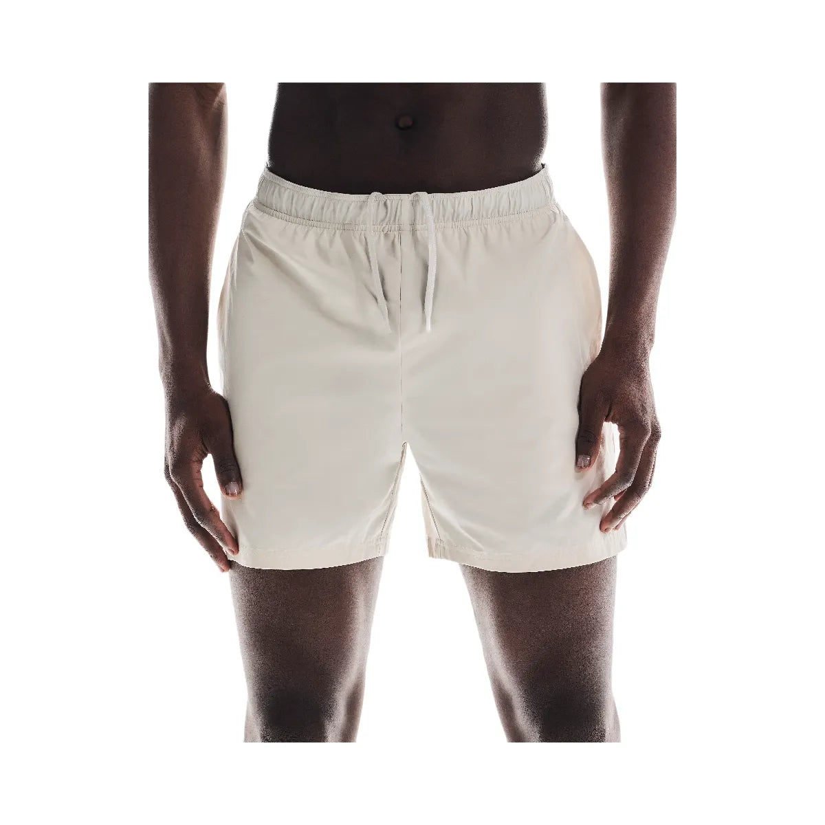 On 5" Core Shorts Sand