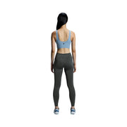 On Core 2-In-1 Crop Chambray