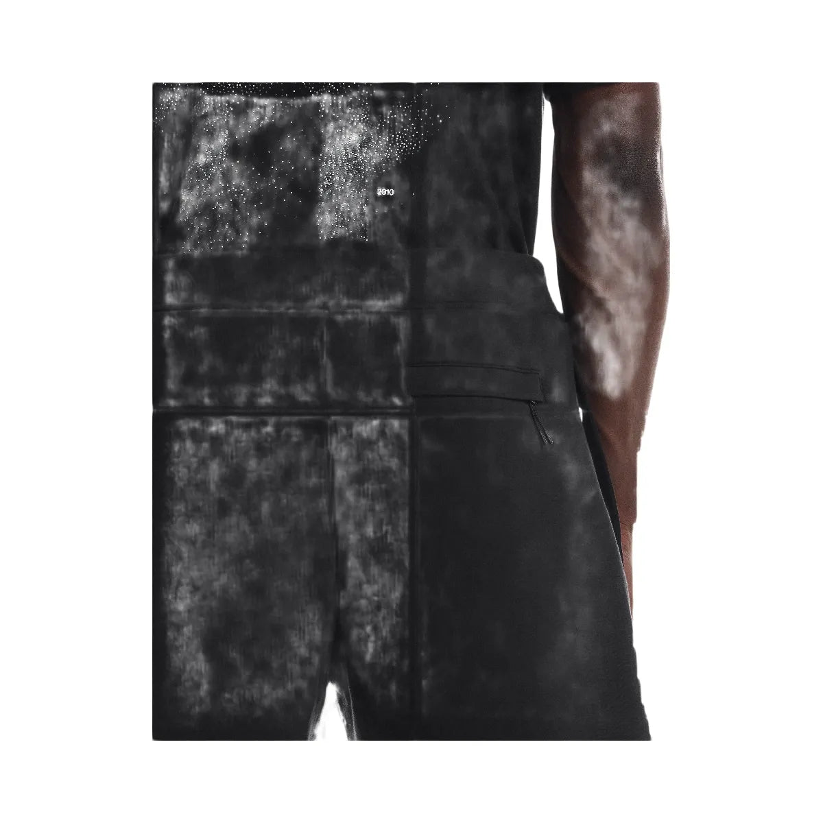 On Focus Tech Shorts Black
