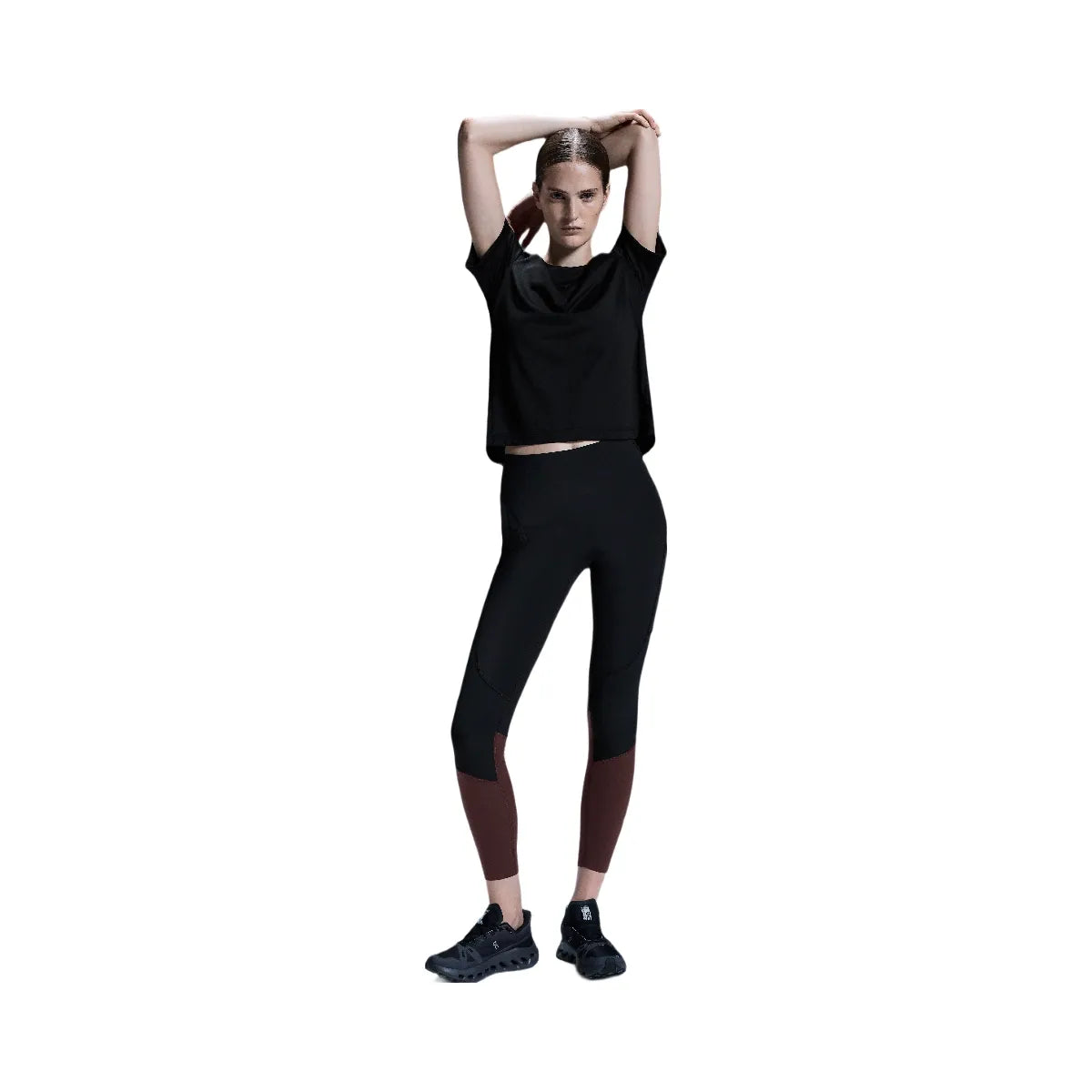 On Trek Tight Black Mulberry