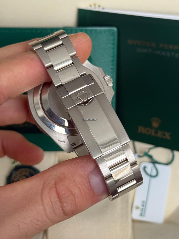 Rolex | GMT-Master II | 126719BLRO | White gold | 40 mm | White gold | Grey | Automatic