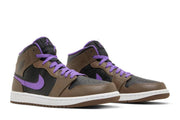 Air Jordan 1 Mid PalominoWhiteWild Berry