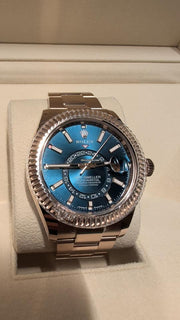 Rolex | Sky-Dweller | 336935 | 42 mm | Rose gold | Blue | Manual winding