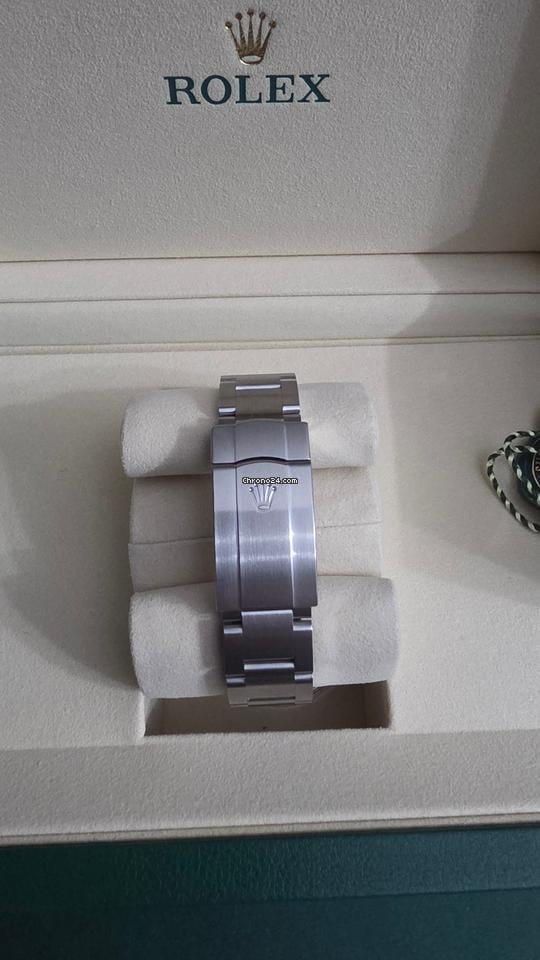 Rolex | Oyster Perpetual | 126000 | 36 mm | Steel | Turquoise | Automatic